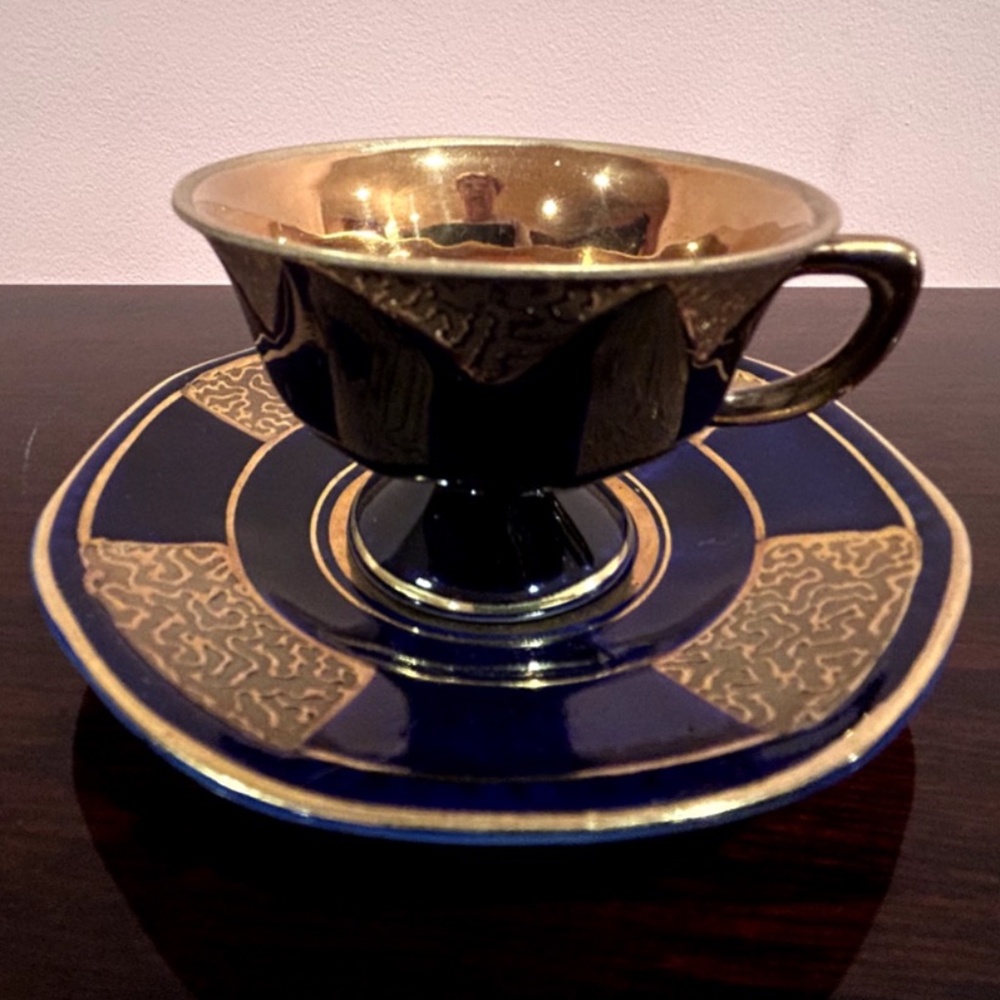 Ilmenau German Echt Kobalt Miniature Porcelain Collectable Cup and Saucer - Picture 1 of 10